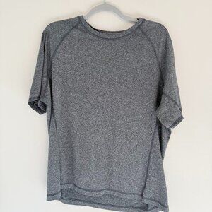 🔥 Zella Men’s Performance Short Sleeve Shirt – XL 🔥